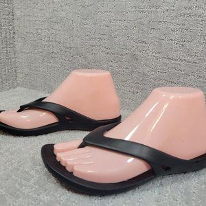 Crocs Kadee II Women's Size 7 Black Slip On Thong Flip Flop Sandals 202492